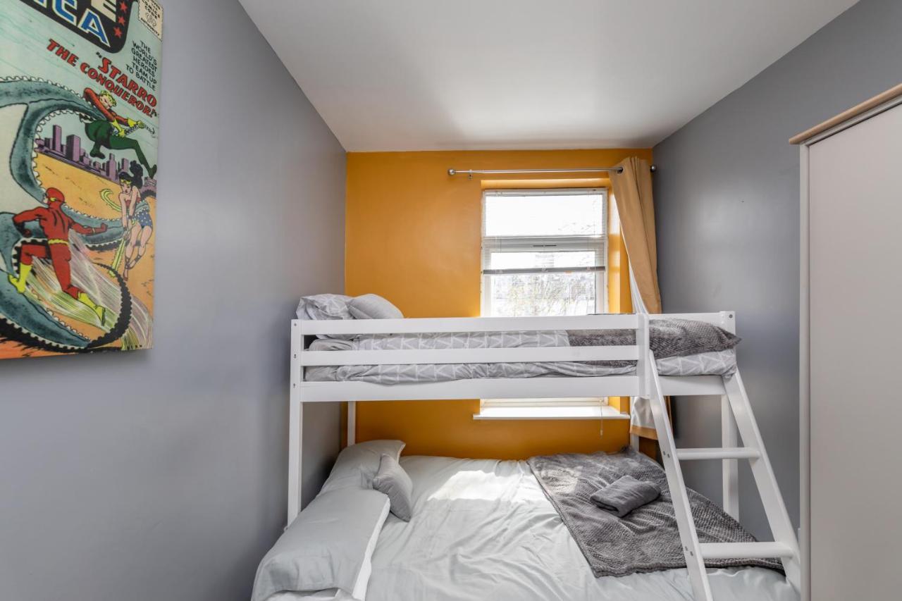 Stockton Town Centre Studio Apartments Free Parking And Wi-Fi Exterior foto